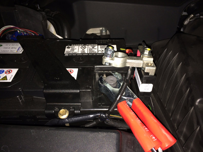 Illustration for article titled Dumb thing about modern cars #293183923 (Dead Range Battery)